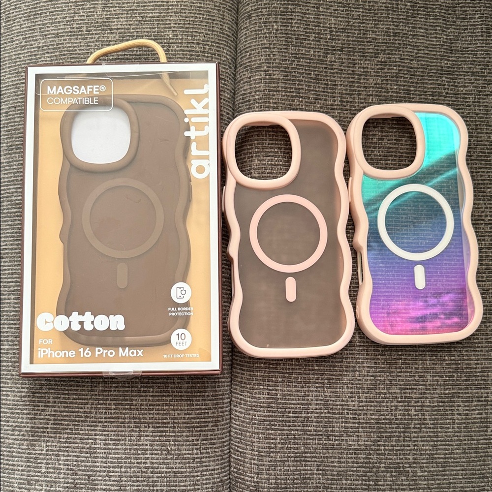 iPhone 16 Pro Max Case - Brown and Multicolor